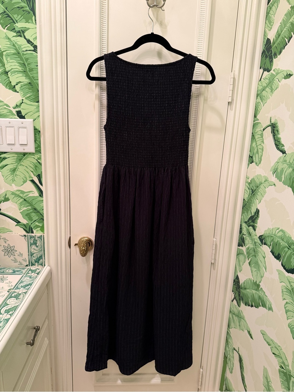 Hill House The Cosima Nap midi Dress size S Black Seersucker - Picture 8 of 9